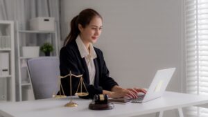 How Leander Motorcycle Accident Attorneys Prepare Cases For Trial