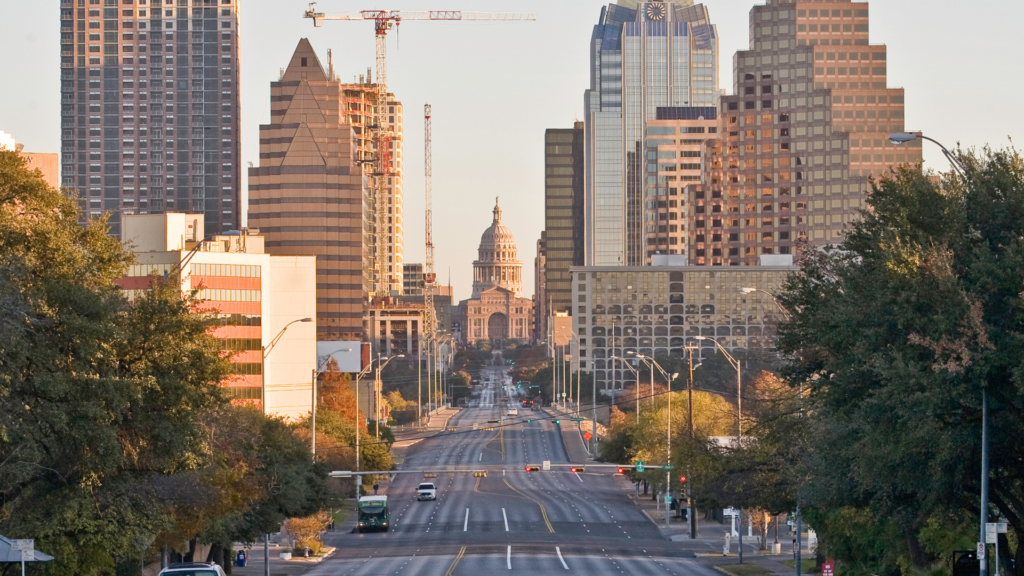 Serious Crash Blocks Downtown Austin Traffic, Closes Several Lanes